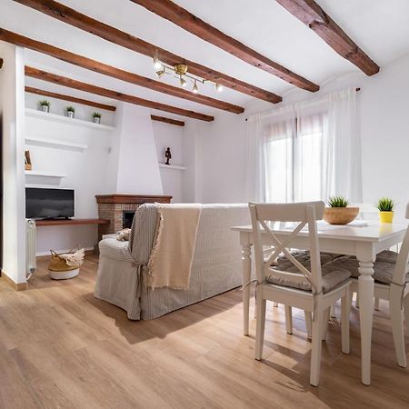 La Casa Del Escudo Apartment Рубиелос де Мора Екстериор снимка